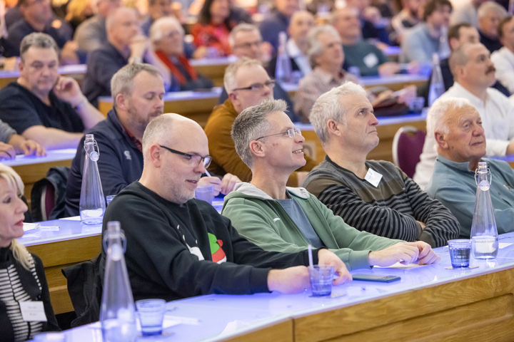 Engaged audience at a Copia-produced investor event